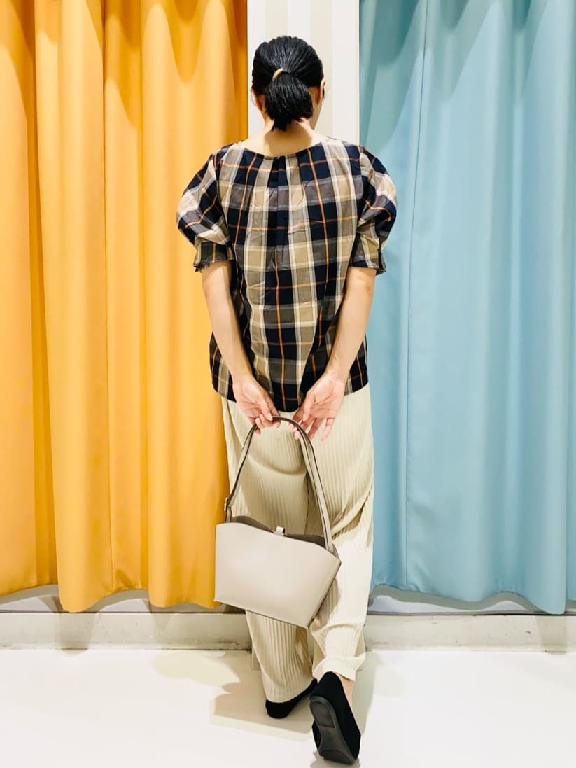 おかさんの「SHOO･LA･RUE｜」を使ったコーディネート