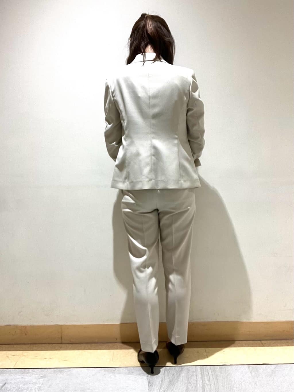 ひろみさんの「UNTITLED｜【日本製・本革】Comfit Dresser Pumps（コンフィットドレッサーパンプス）」を使ったコーディネート