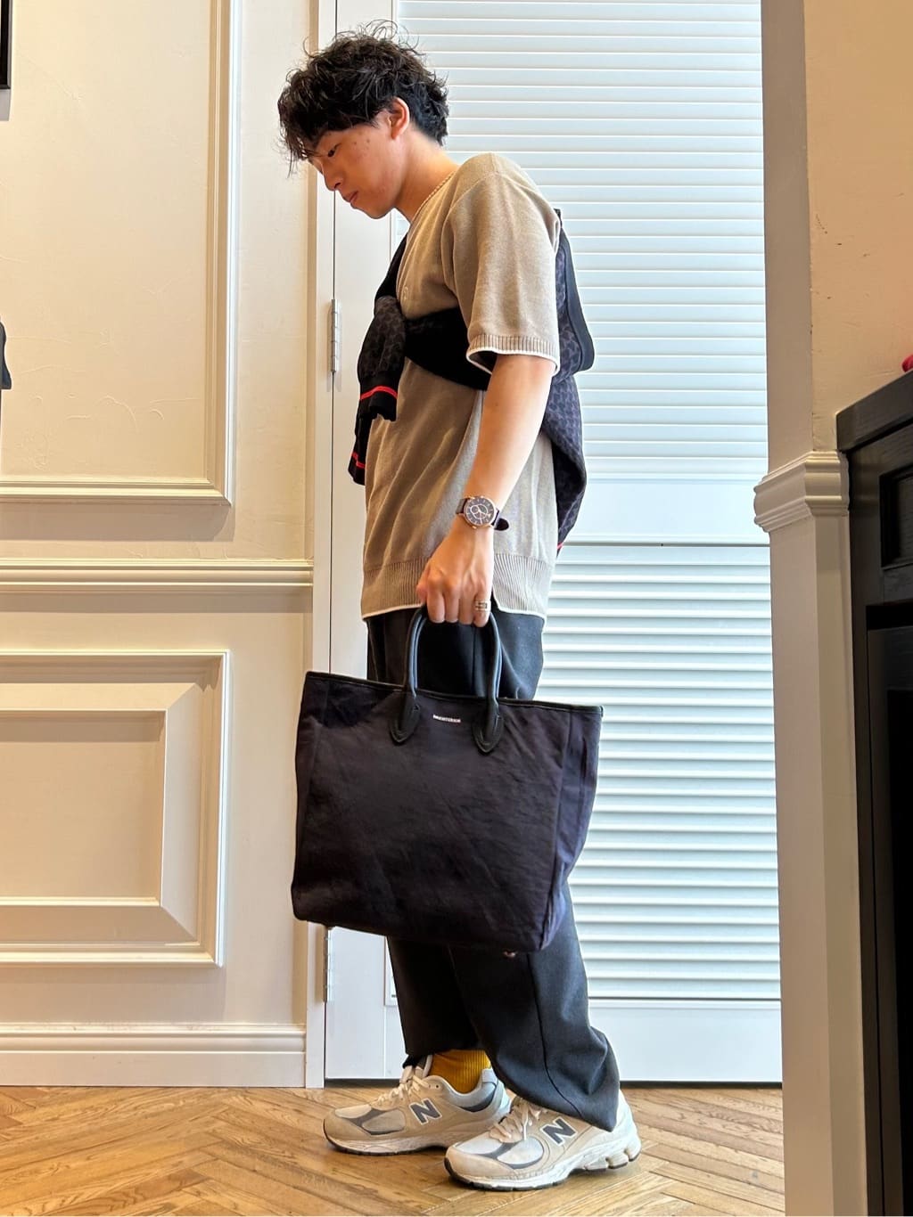 須田　慎二郎さんの「DRESSTERIOR｜」を使ったコーディネート