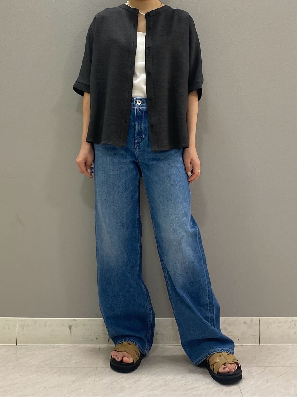 momoさんの「INDIVI｜【日本製】ビスチェインナータンクトップ」を使ったコーディネート