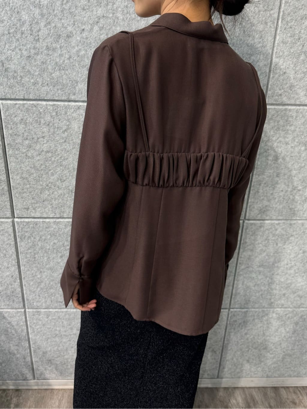uchi__yamaさんの「CODE A｜lame skirt」を使ったコーディネート