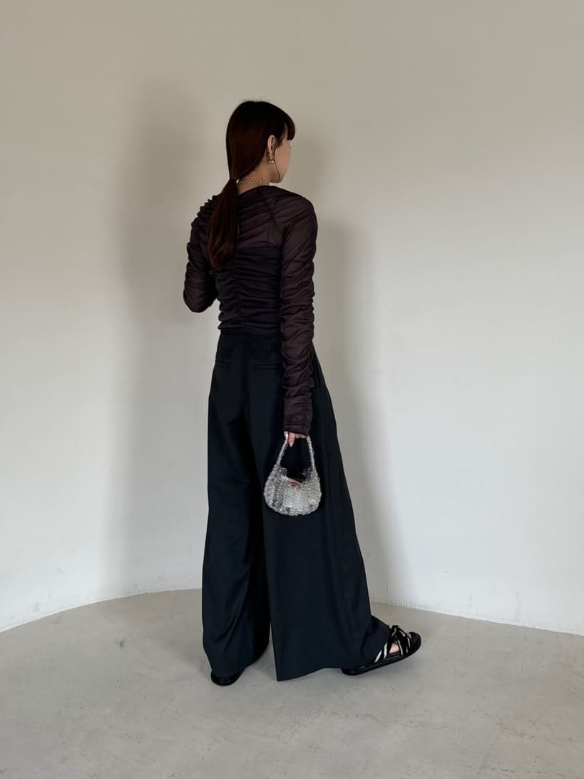 designer yukaさんの「CODE A｜sheer gathered jersey top」を使ったコーディネート