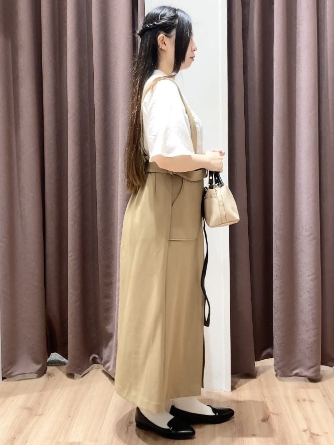 ちょたさんの「grove｜メタルパーツローファーパンプス【晴雨兼用】」を使ったコーディネート