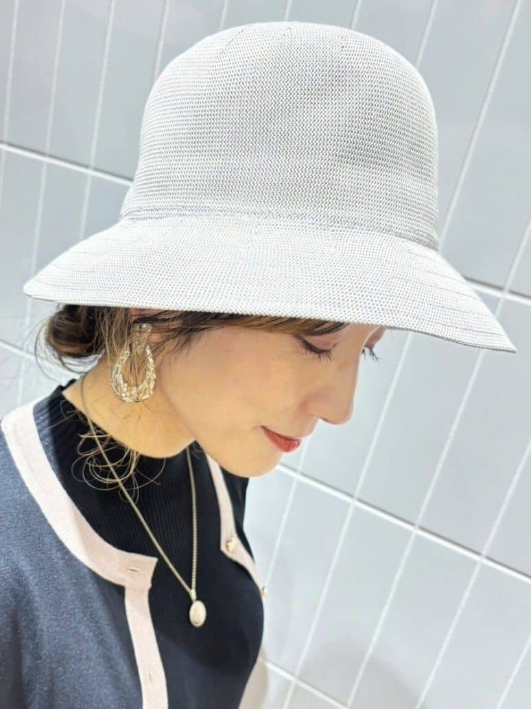 saltさんの「grove｜メタルパーツローファーパンプス【晴雨兼用】」を使ったコーディネート