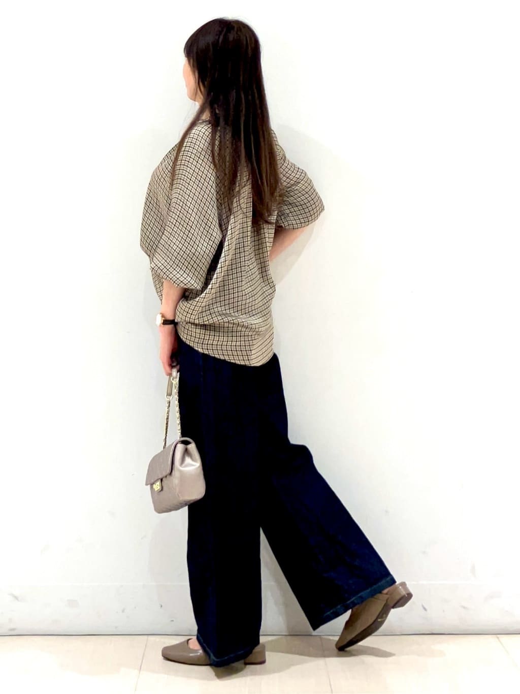 やくちゃんさんの「grove｜【SOMETHING&times;grove別注】LISAWIDE DENIM PANTS」を使ったコーディネート