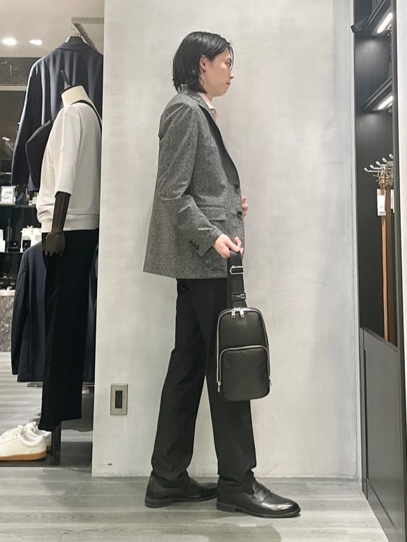 Tightさんの「TAKEO KIKUCHI｜【抗菌防臭／9色5サイズ展開】ハニカムメランジ ポロシャツ」を使ったコーディネート