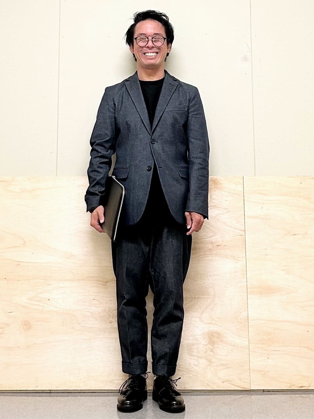 KENJI Iさんの「THE SHOP TK｜【ご好評につき再入荷！！】L字クラッチバッグ 冠婚葬祭/ビジネス/セレモニー/パーティー」を使ったコーディネート
