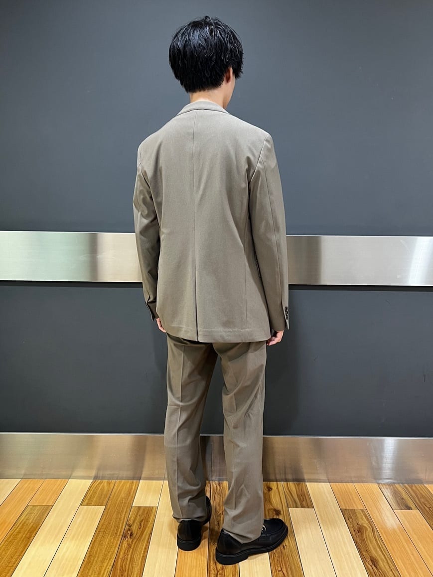 yutoさんの「TAKEO KIKUCHI｜【抗菌防臭／5サイズ展開】ハイゲージポンチ Tシャツ」を使ったコーディネート
