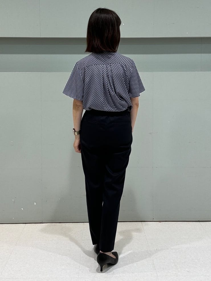 makiさんの「UNTITLED｜【洗える通勤スーツ】レジェールギャバ ストレッチテーラードジャケット」を使ったコーディネート
