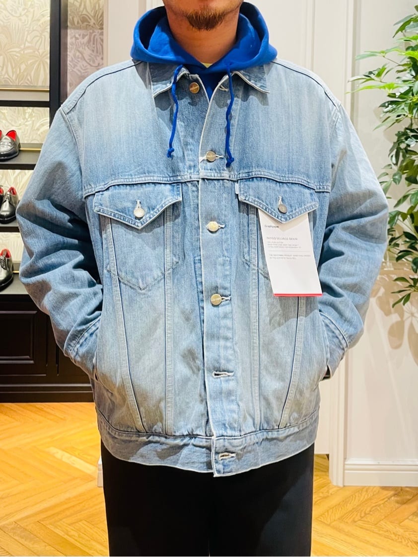 鶴田大士さんの「DRESSTERIOR｜【撥水加工/Safari5月号掲載】ローファー」を使ったコーディネート