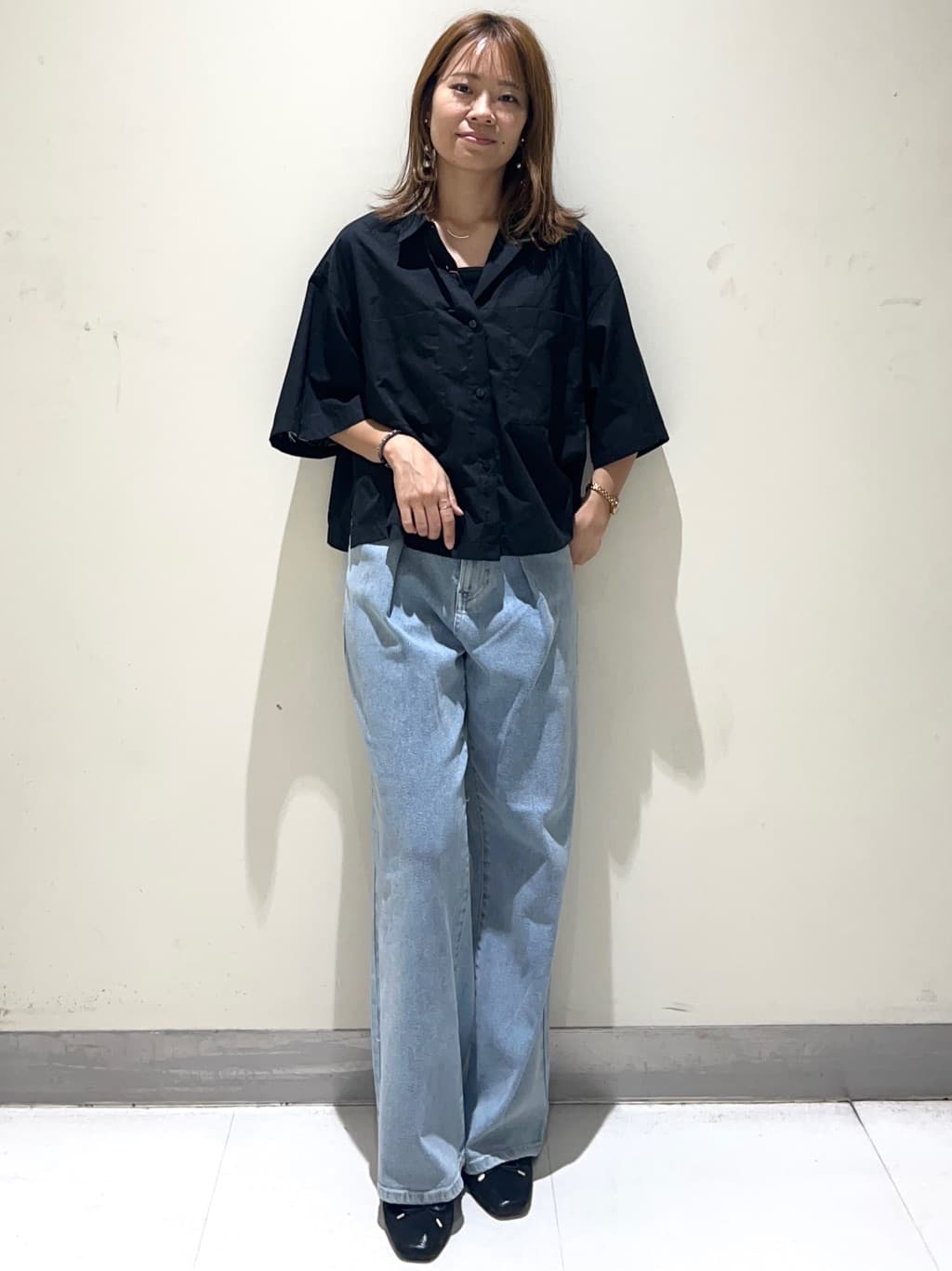 meeさんの「OPAQUE.CLIP｜ワイドストラップリブキャミソール【ストレッチ／洗濯機洗い可】」を使ったコーディネート