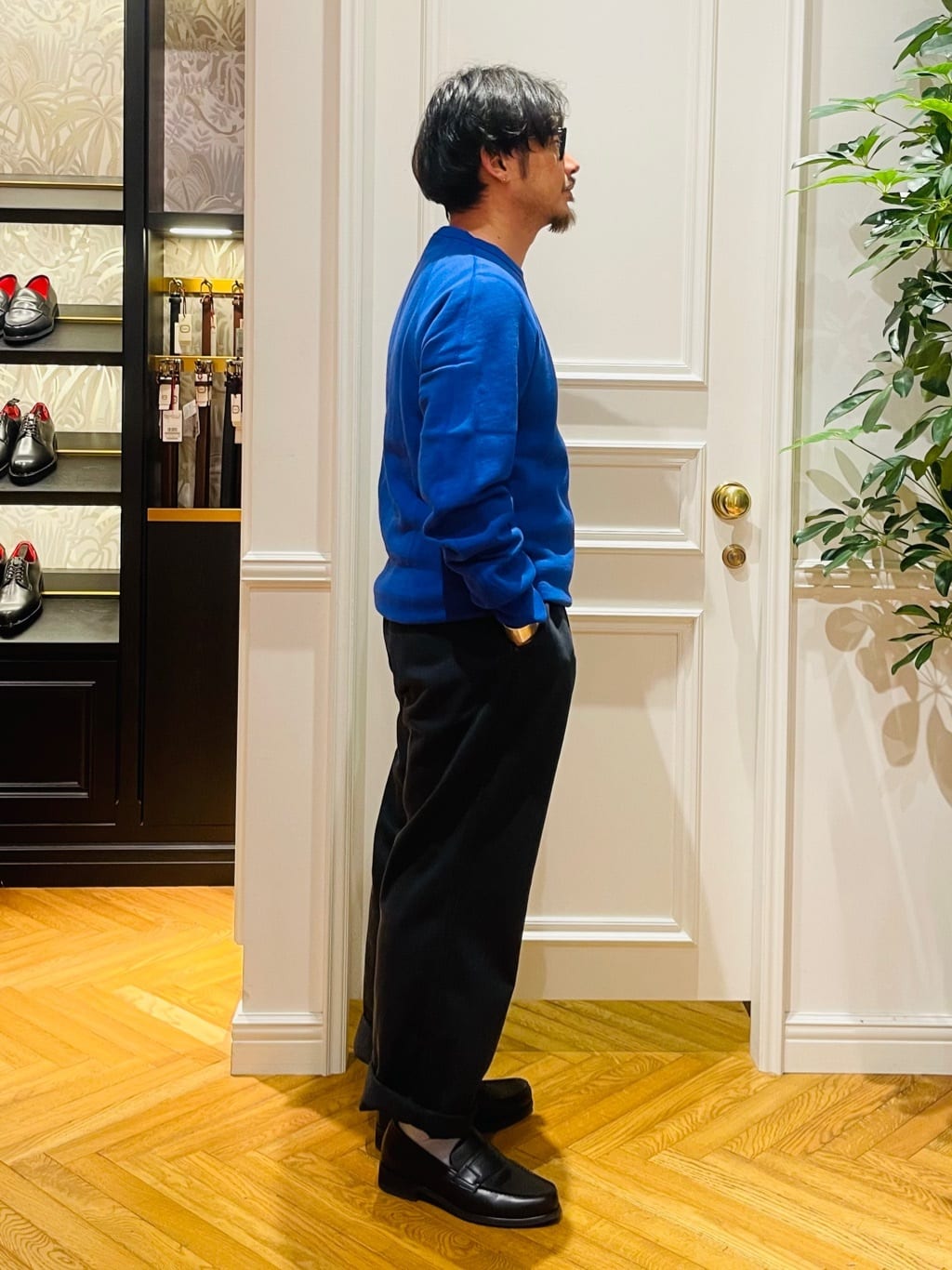 鶴田大士さんの「DRESSTERIOR｜【撥水加工/Safari5月号掲載】ローファー」を使ったコーディネート
