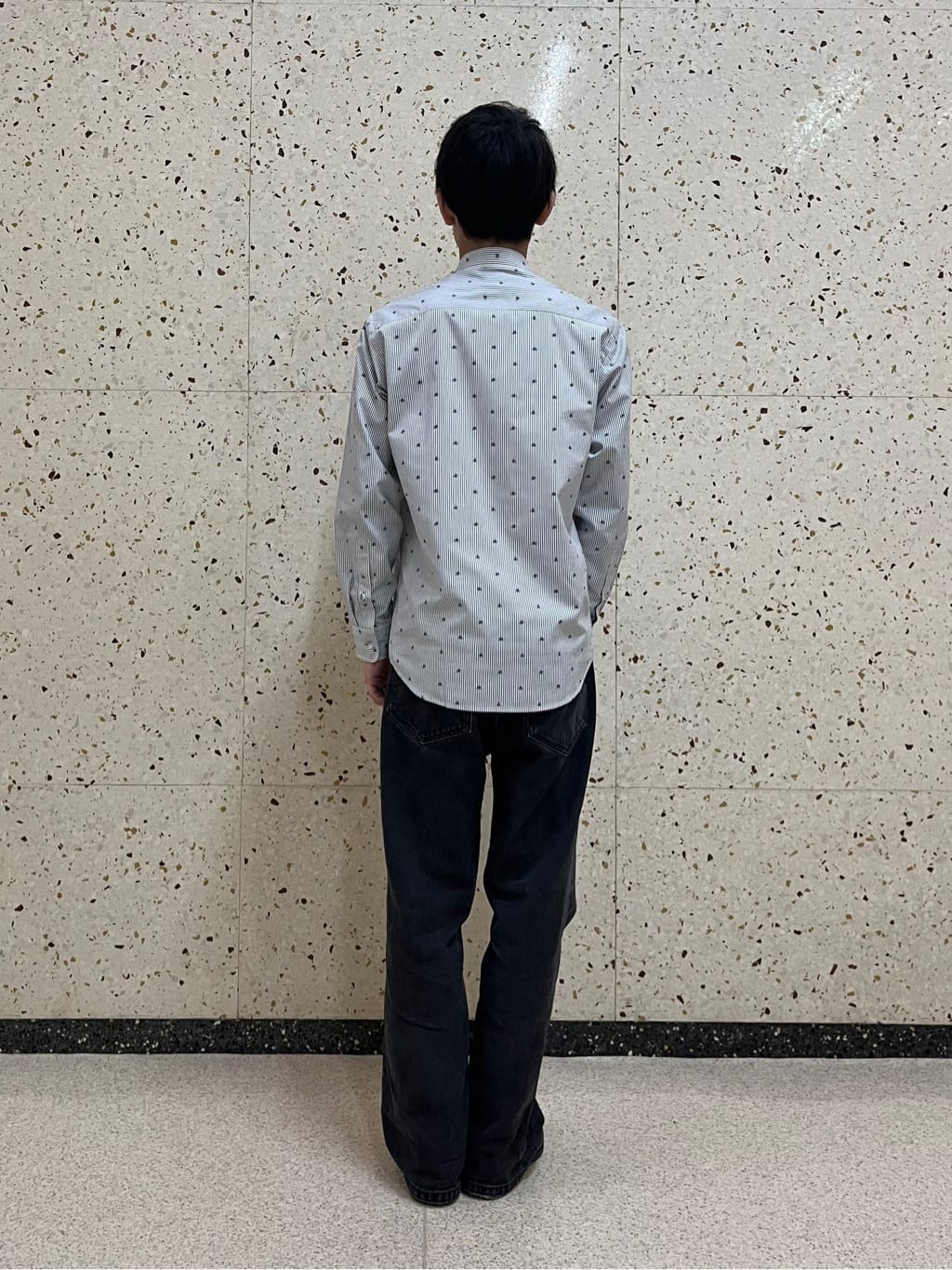 うっちーさんの「TAKEO KIKUCHI｜ハットモチーフ ジャカード ストライプ シャツ」を使ったコーディネート