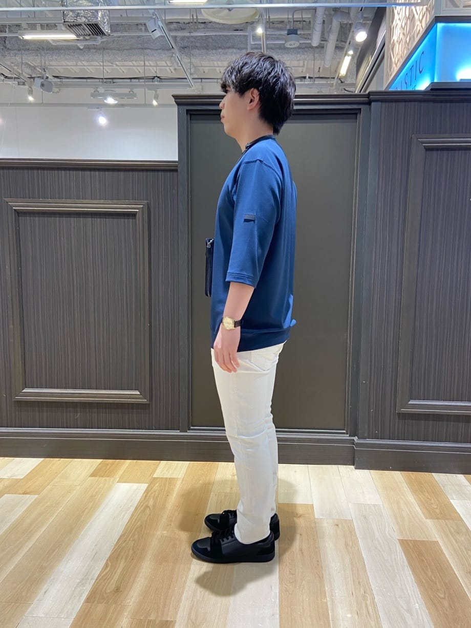 たかぽんさんの「TAKEO KIKUCHI｜【Sサイズ～】ストレッチ デニム パンツ」を使ったコーディネート