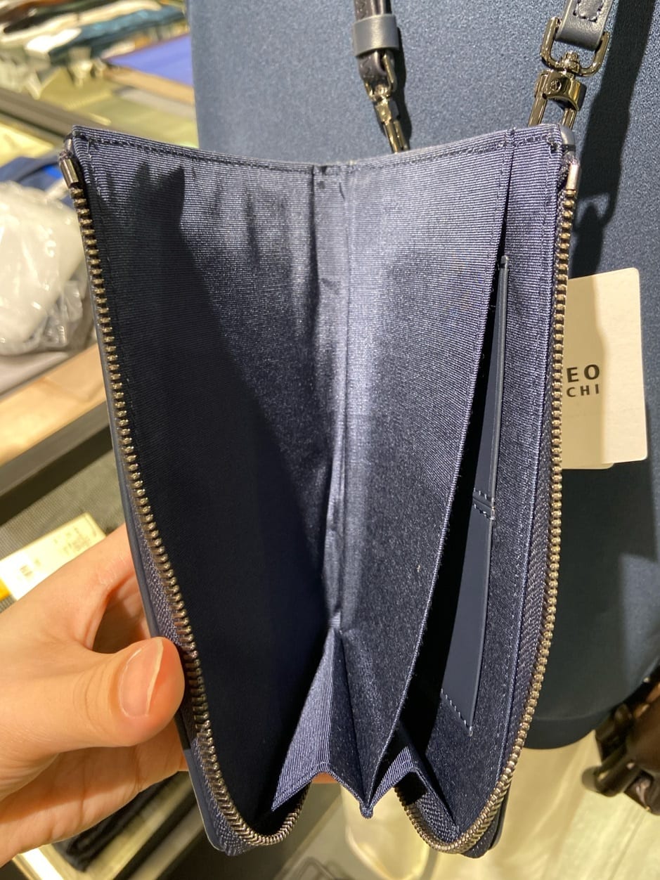 たかぽんさんの「TAKEO KIKUCHI｜【Sサイズ～】ストレッチ デニム パンツ」を使ったコーディネート
