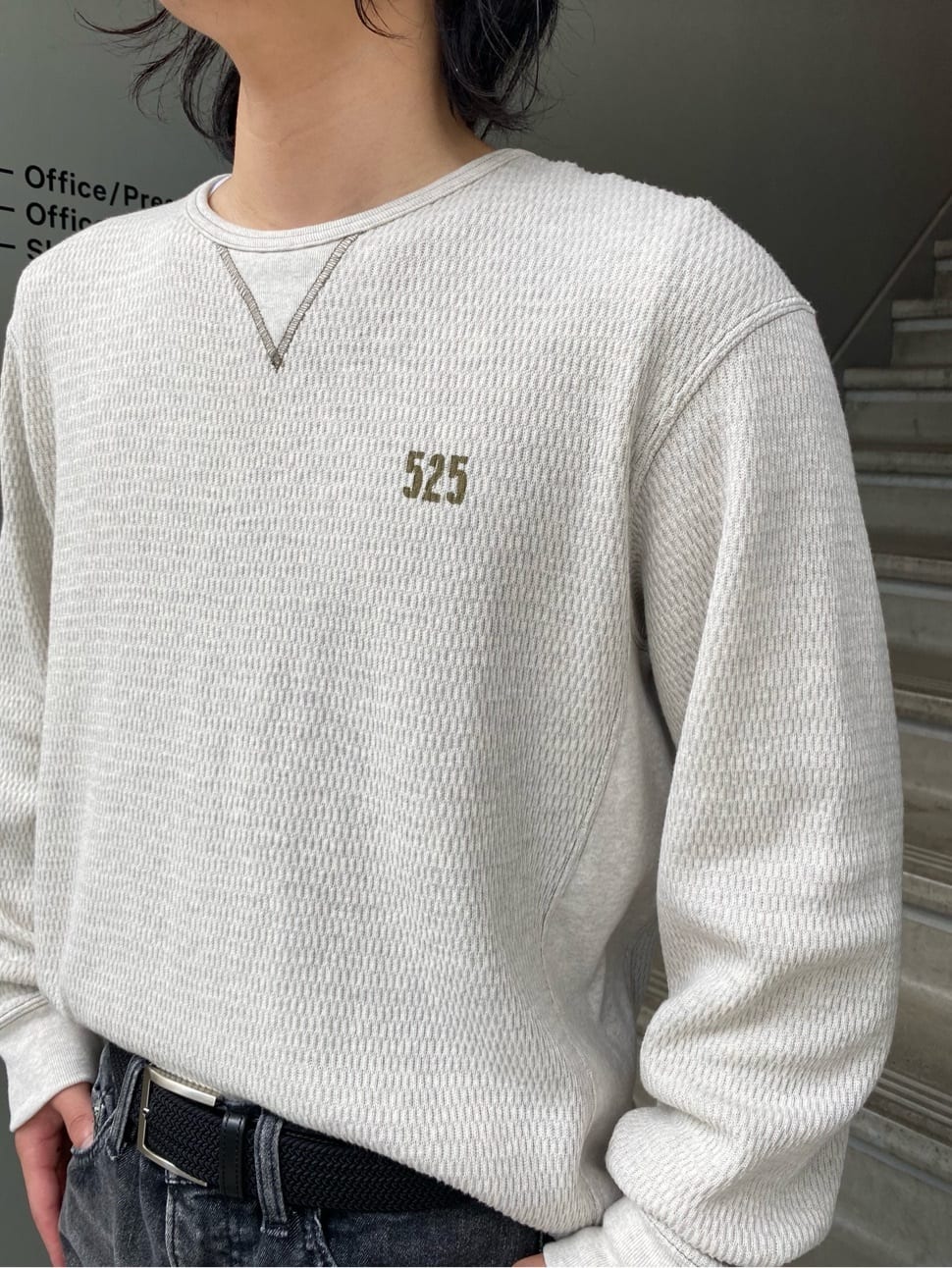 hazuさんの「TAKEO KIKUCHI｜【モンスターストレッチ】日本製 ウォッシュド デニムパンツ」を使ったコーディネート