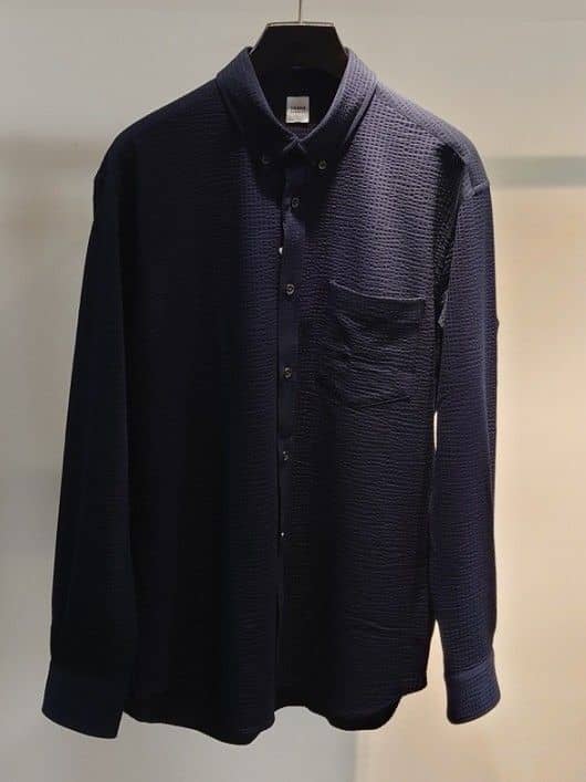 あまえびさんの「TAKEO KIKUCHI｜【抗菌防臭/シーズンレス】シアサッカー ジャージシャツ」を使ったコーディネート