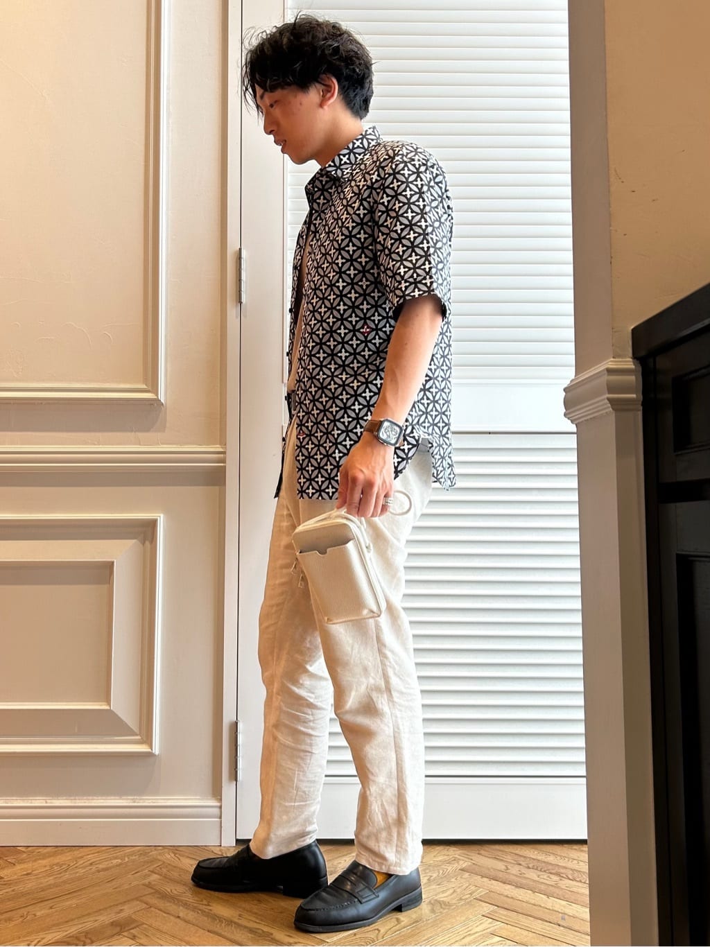 須田　慎二郎さんの「DRESSTERIOR｜【撥水加工/Safari5月号掲載】ローファー」を使ったコーディネート