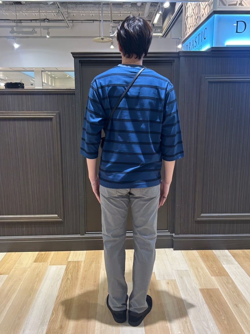ふみふみさんの「TAKEO KIKUCHI｜【Made in JAPAN】播州織 ストレッチ パンツ」を使ったコーディネート