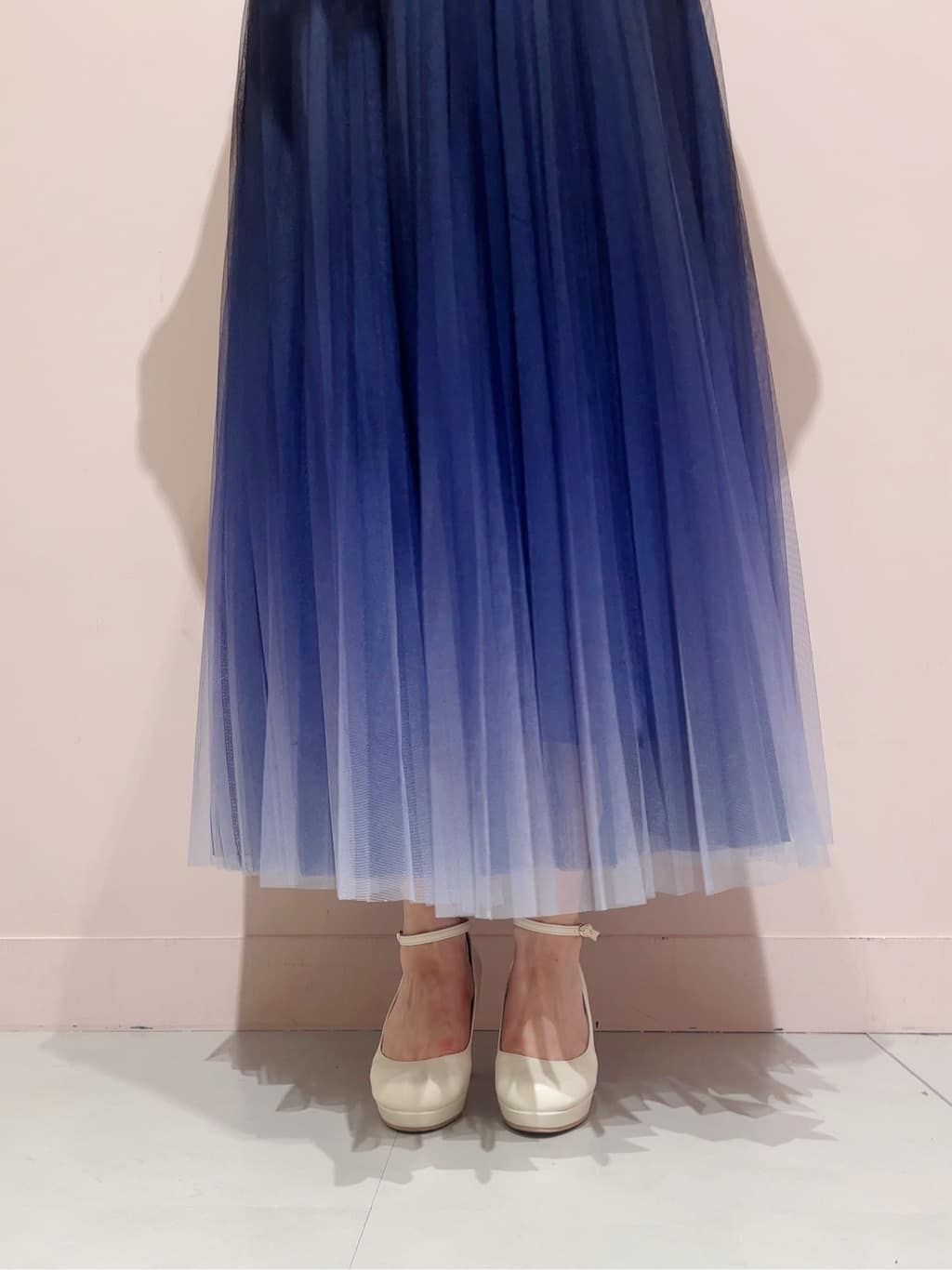 りえさんの「ESPERANZA｜3WAYチャンキーヒールパンプス」を使ったコーディネート