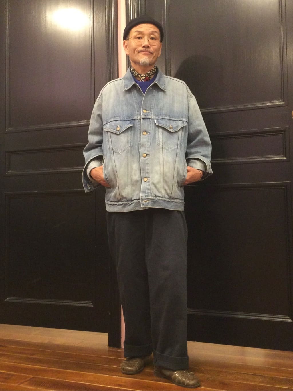 torigoeさんの「DRESSTERIOR｜オーバーラップサークルシルクスカーフ」を使ったコーディネート