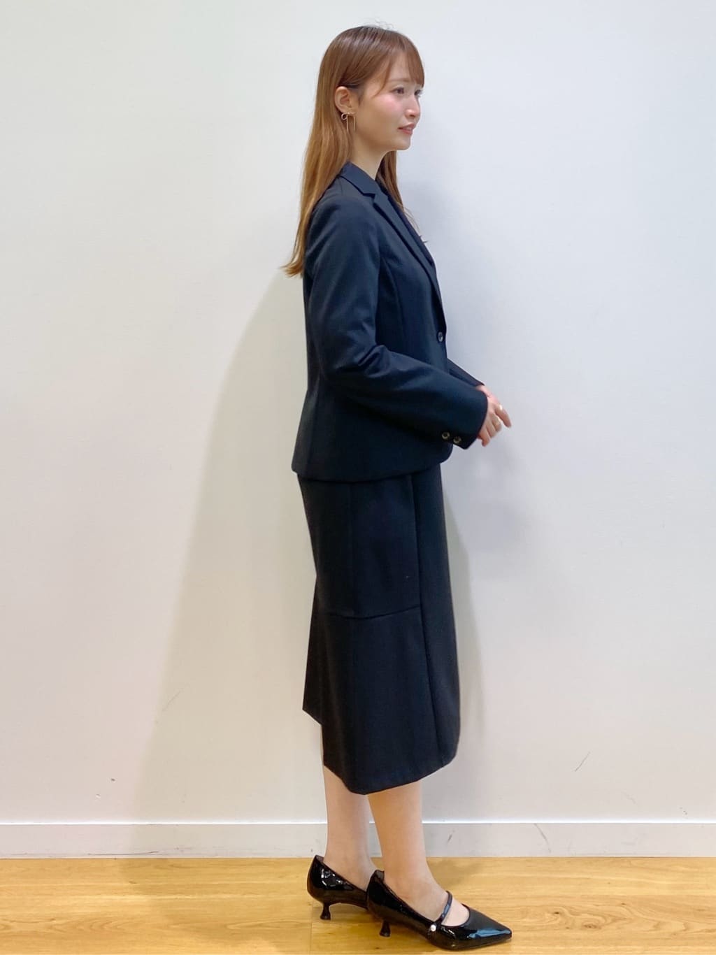 みさかさんの「index｜《5色展開／XS-LLサイズ》ストレッチテーラードジャケット／セットアップ対応【イージーアイロン】」を使ったコーディネート