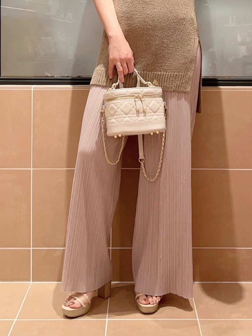 kaoriさんの「ESPERANZA｜キルティングバニティ3WAYショルダー」を使ったコーディネート