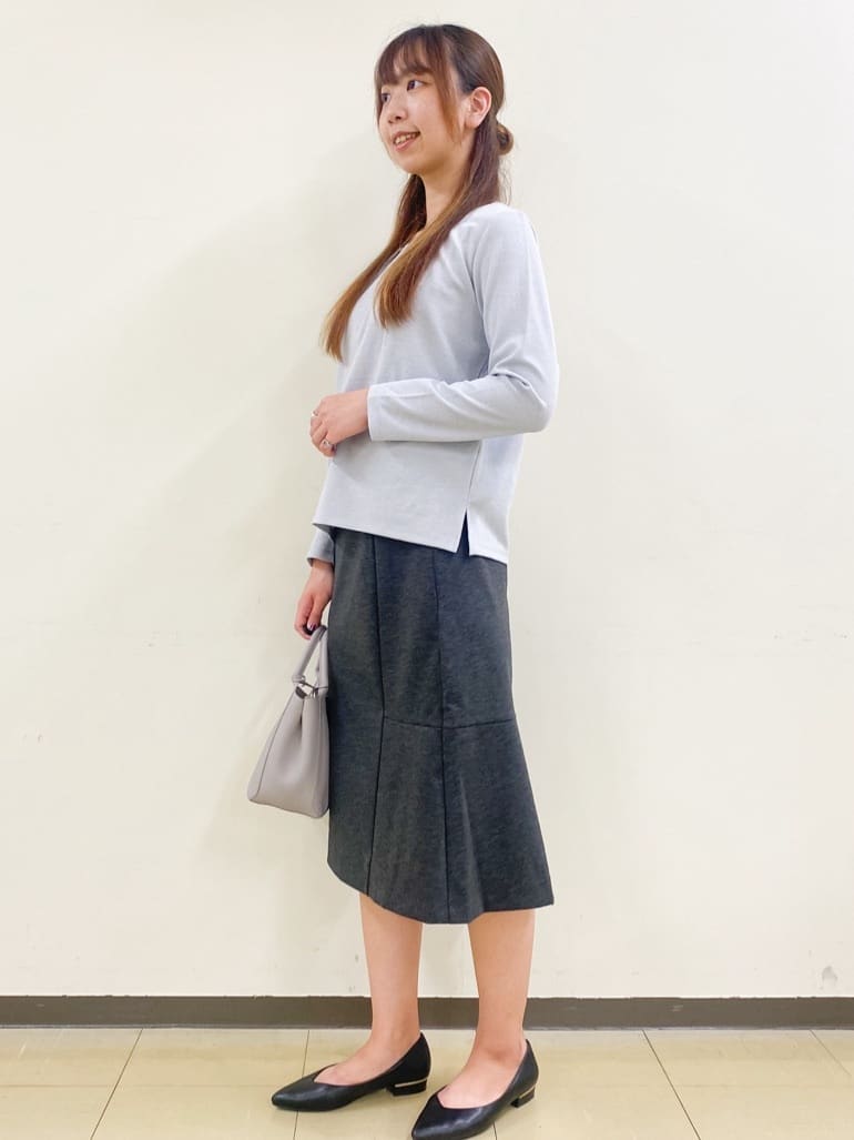 yurinaさんの「index｜《5色展開／S-LLサイズ》ストレッチマーメイドスカート／セットアップ対応【洗濯機洗い可／イージーケ」を使ったコーディネート
