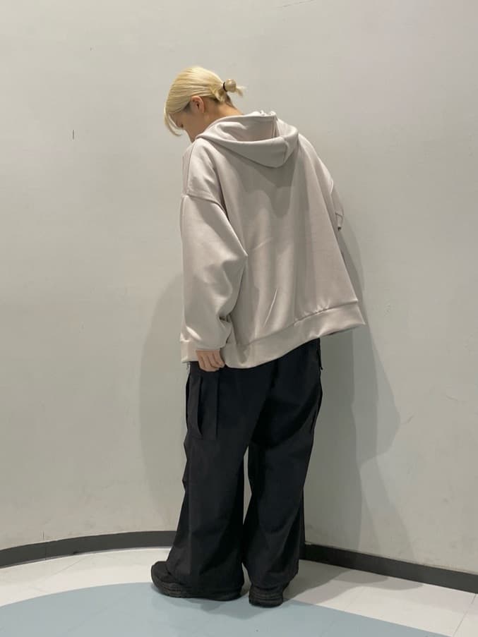 mikite.さんの「tk.TAKEO KIKUCHI｜ツインバー プレート ネックレス」を使ったコーディネート