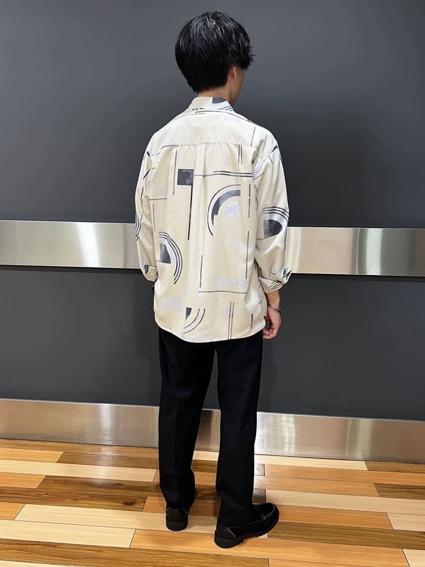 yutoさんの「TAKEO KIKUCHI｜【抗菌防臭／5サイズ展開】ハイゲージポンチ Tシャツ」を使ったコーディネート