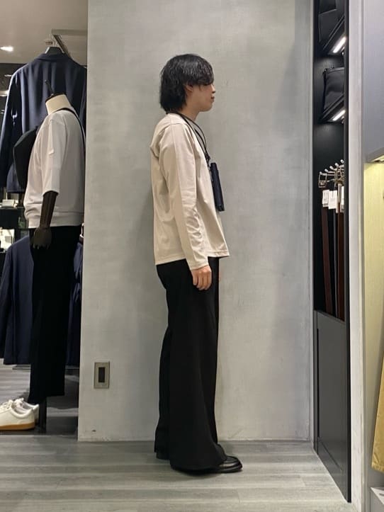nishiさんの「TAKEO KIKUCHI｜コインローファー」を使ったコーディネート