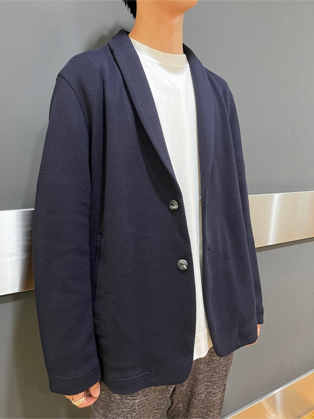 yutoさんの「TAKEO KIKUCHI｜【抗菌防臭／5サイズ展開】ハイゲージポンチ Tシャツ」を使ったコーディネート