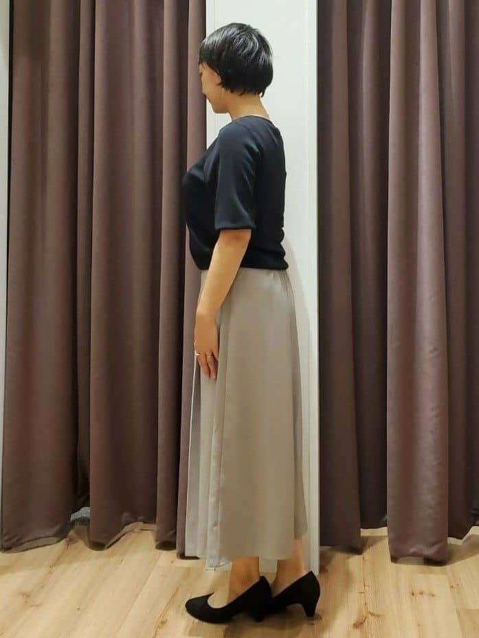 さくさんの「grove｜【人間工学】つつまれフィットパンプス【入卒対応可】」を使ったコーディネート