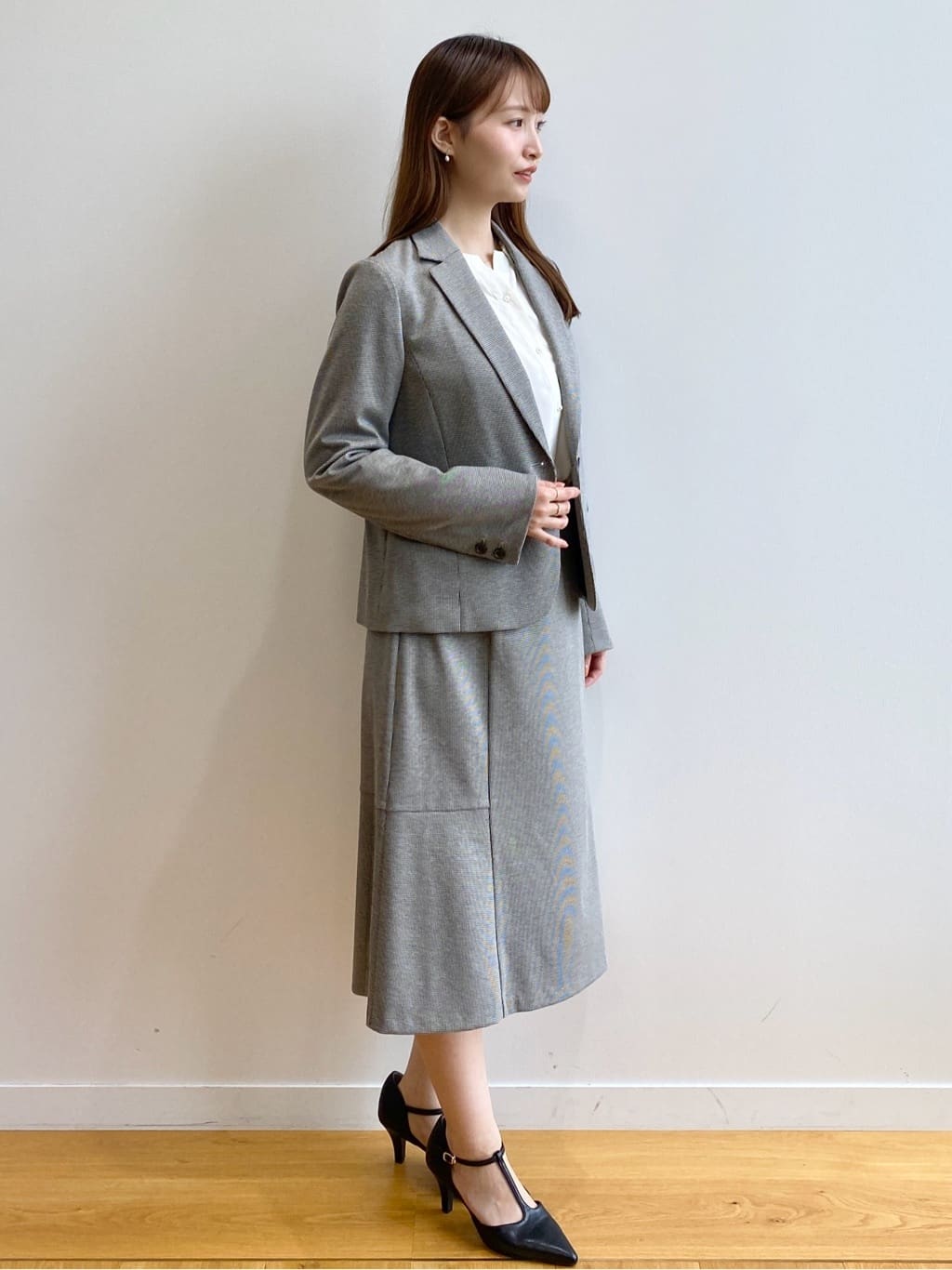 みさかさんの「index｜《5色展開／XS-LLサイズ》ストレッチテーラードジャケット／セットアップ対応【イージーアイロン】」を使ったコーディネート