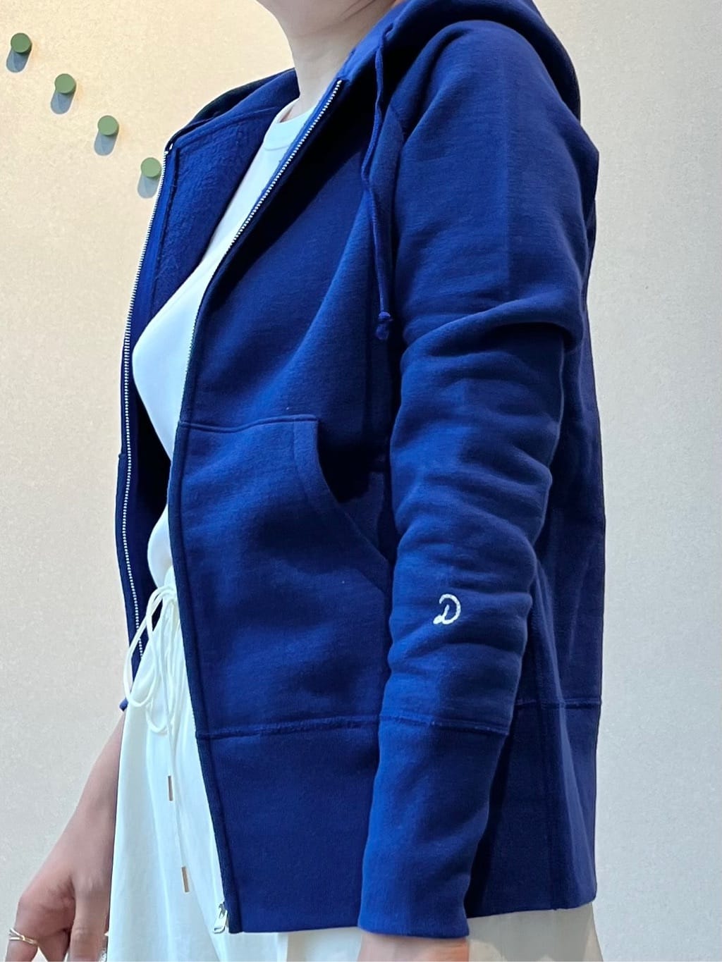 Soeさんの「DRESSTERIOR｜デキシー吊裏毛ジップアップパーカ」を使ったコーディネート