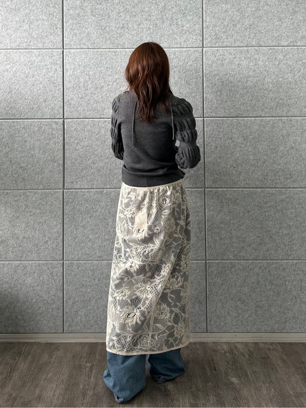 miyu maesakaさんの「CODE A｜gathered sleeves knit」を使ったコーディネート