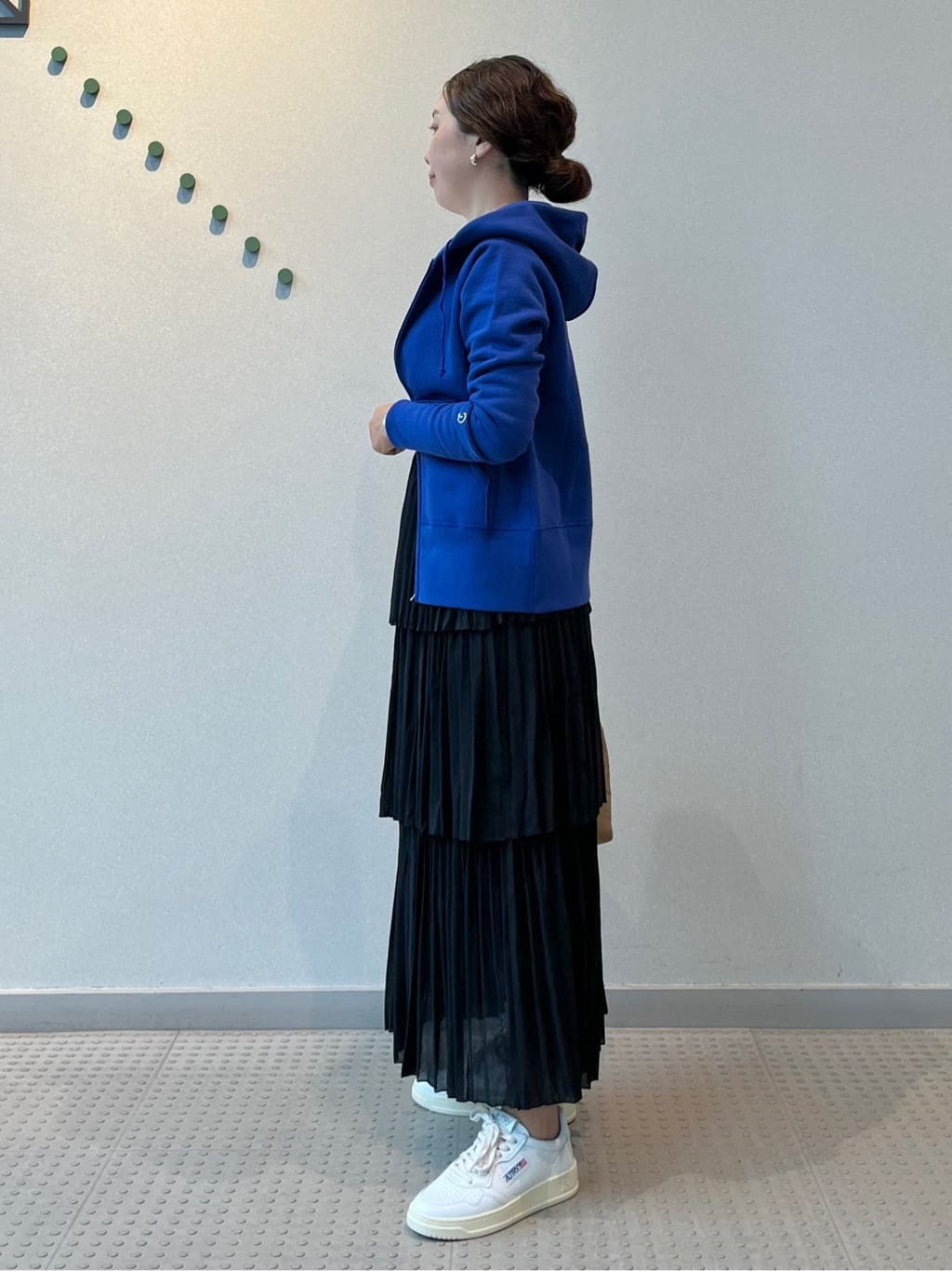 Soeさんの「DRESSTERIOR｜デキシー吊裏毛ジップアップパーカ」を使ったコーディネート