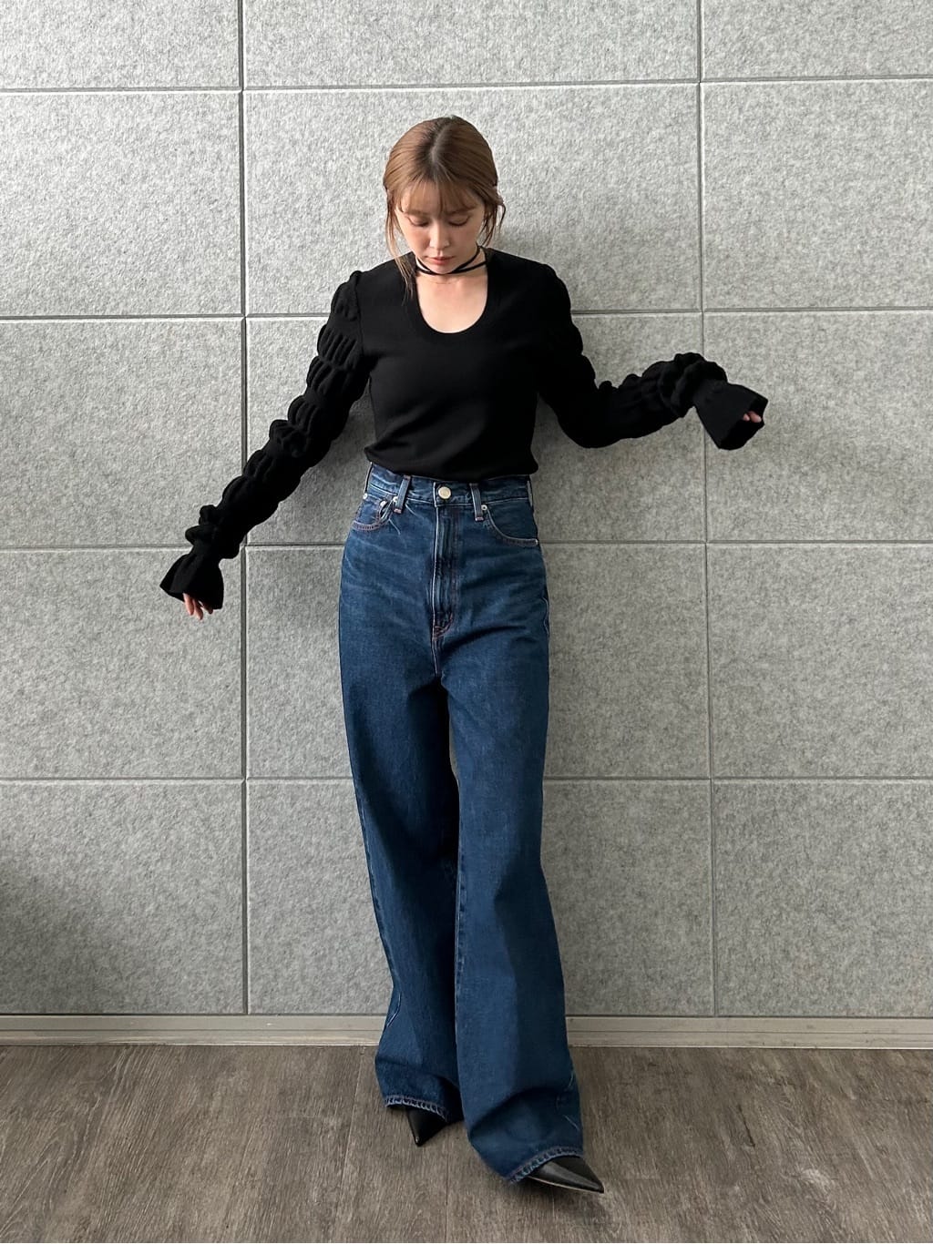 erikaさんの「CODE A｜gathered sleeves knit」を使ったコーディネート