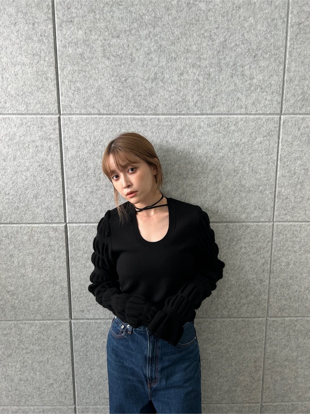 erikaさんの「CODE A｜gathered sleeves knit」を使ったコーディネート