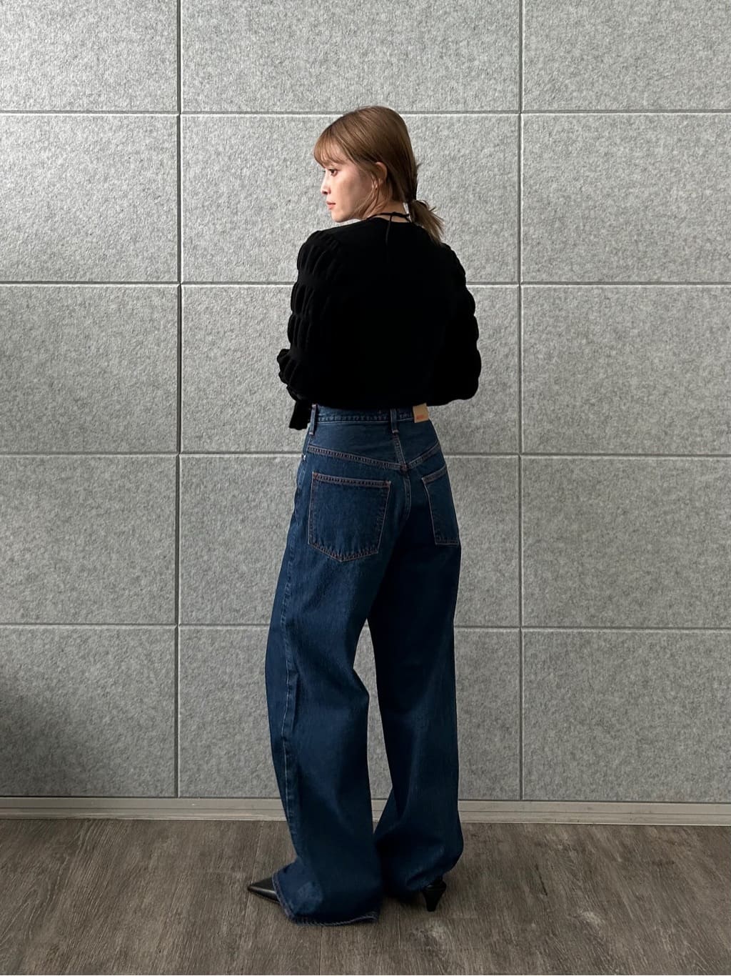 erikaさんの「CODE A｜gathered sleeves knit」を使ったコーディネート