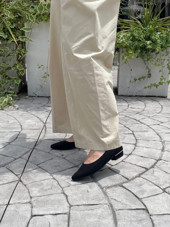 maiさんの「ESPERANZA｜《定番》晴雨兼用クッションフラットパンプス」を使ったコーディネート