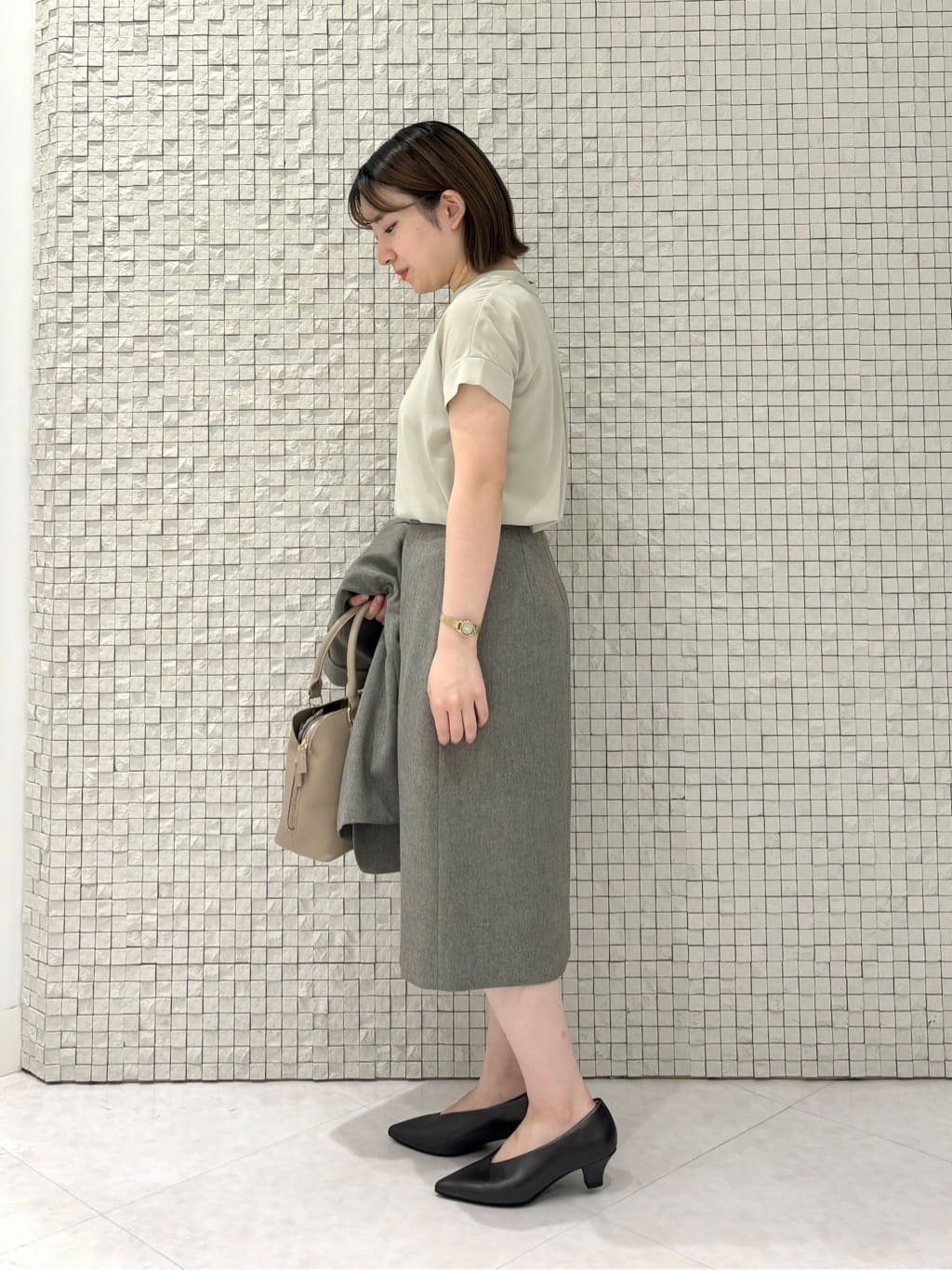 sakuさんの「INDIVI｜【セレモニーにおすすめ！】パール調トップネックレス」を使ったコーディネート