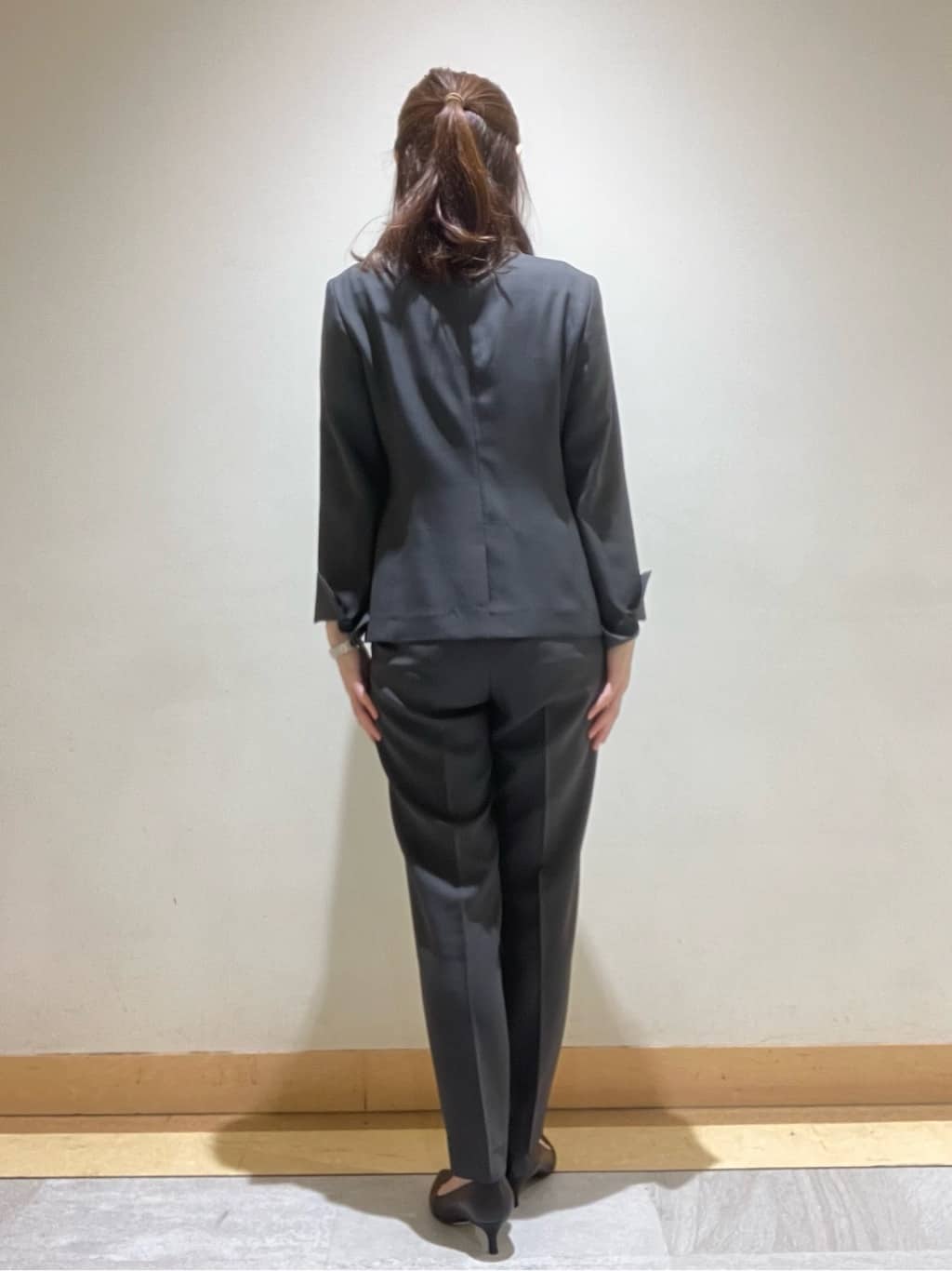 ひろみさんの「UNTITLED｜【日本製・本革】Comfit Dresser Pumps（コンフィットドレッサーパンプス）」を使ったコーディネート