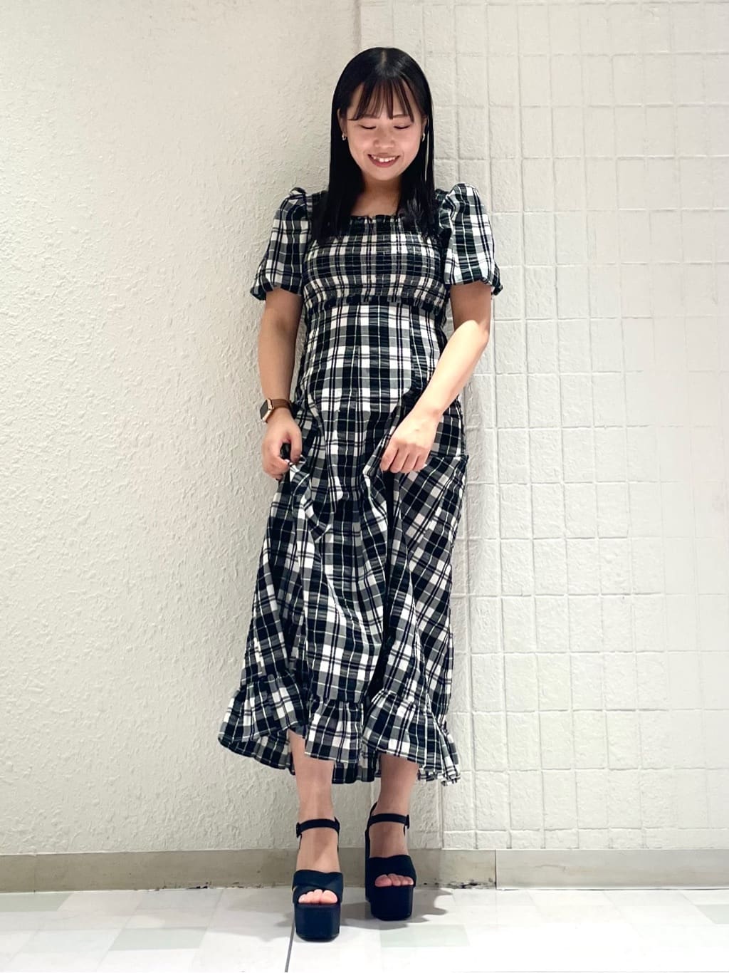SEIKOさんの「ESPERANZA｜ラク盛り厚底サンダルⅢ」を使ったコーディネート