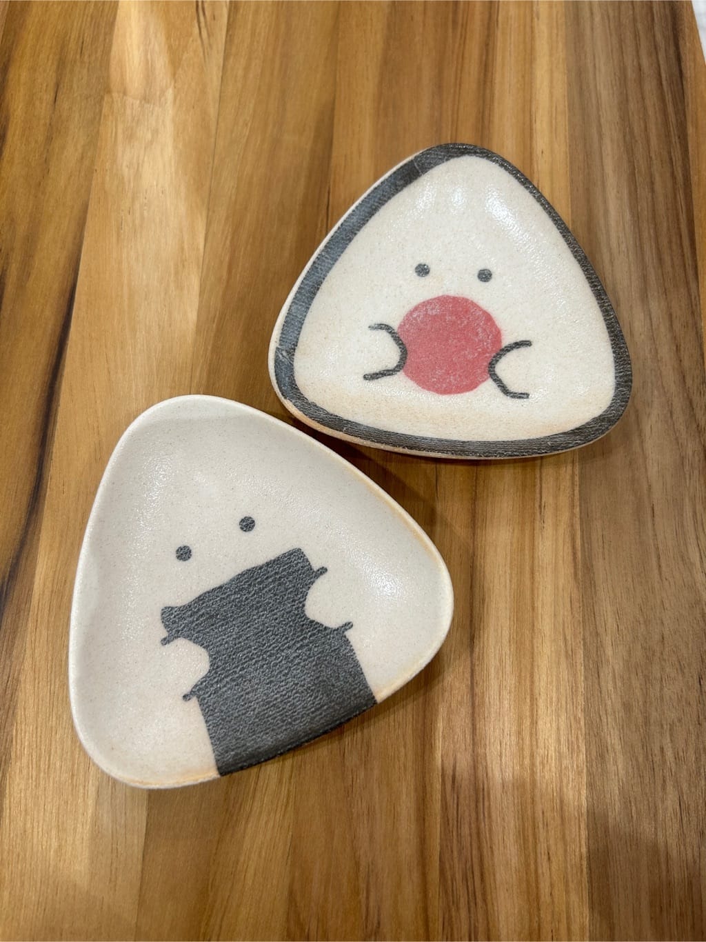 たかともさんの「212 KITCHEN STORE｜ぎゅっとおにぎりさん 抗菌汁椀 梅 赤」を使ったコーディネート