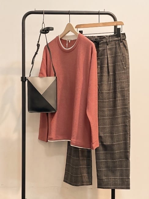 Pーyamaさんの「THE SHOP TK｜サフィアーノミニサコッシュ」を使ったコーディネート