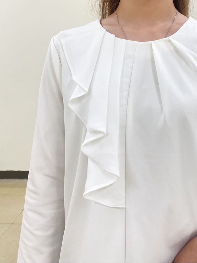 yurinaさんの「index｜《5色展開／S-LLサイズ》ストレッチマーメイドスカート／セットアップ対応【洗濯機洗い可／イージーケ」を使ったコーディネート