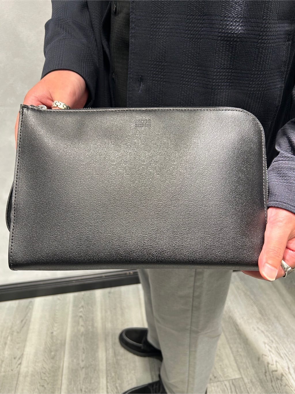 ☆さんの「TAKEO KIKUCHI｜【Made in JAPAN】播州織 ストレッチ パンツ」を使ったコーディネート