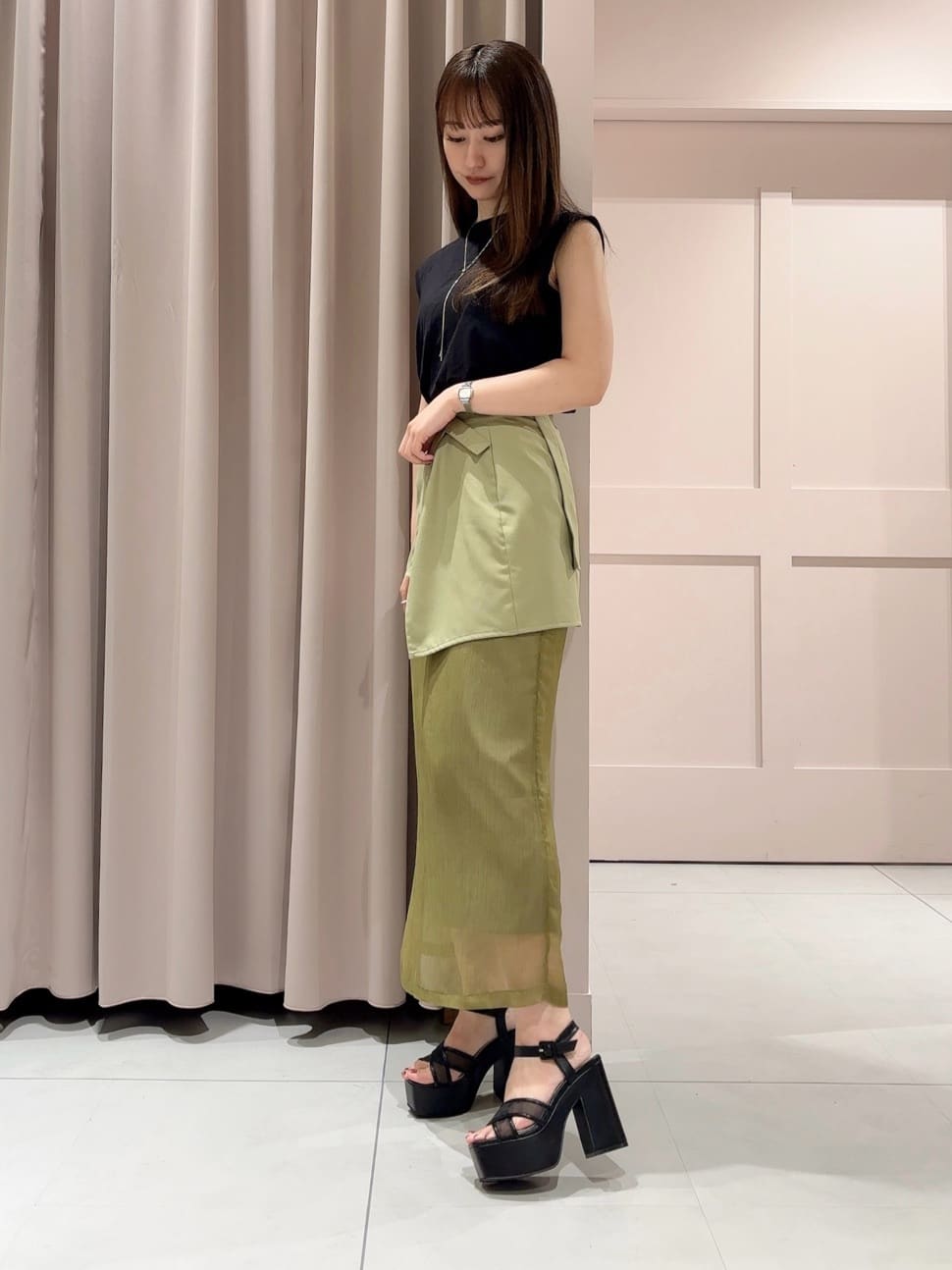 RINAさんの「ESPERANZA｜ラク盛り厚底サンダルⅢ」を使ったコーディネート