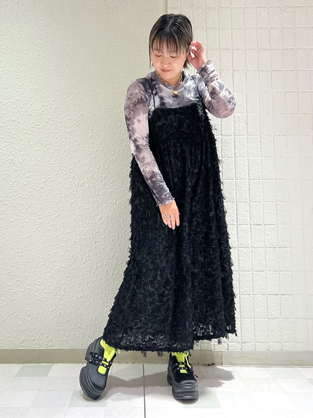 TAKAさんの「ESPERANZA｜《先行予約》ダブルストラップスニーカー」を使ったコーディネート